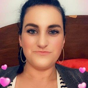 Meet your Posher, Stephany